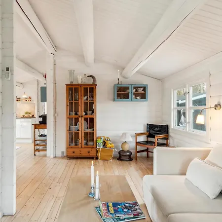 Stunning In With Kitchen *
